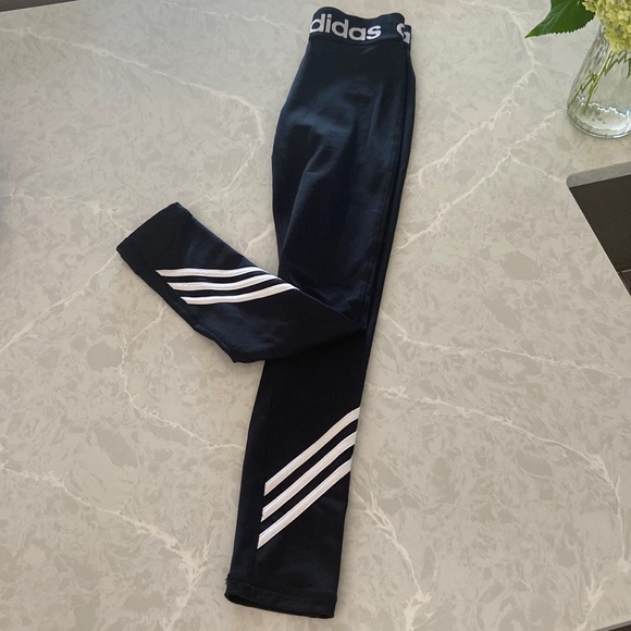 Adidas workout tights - Picture 1 of 4